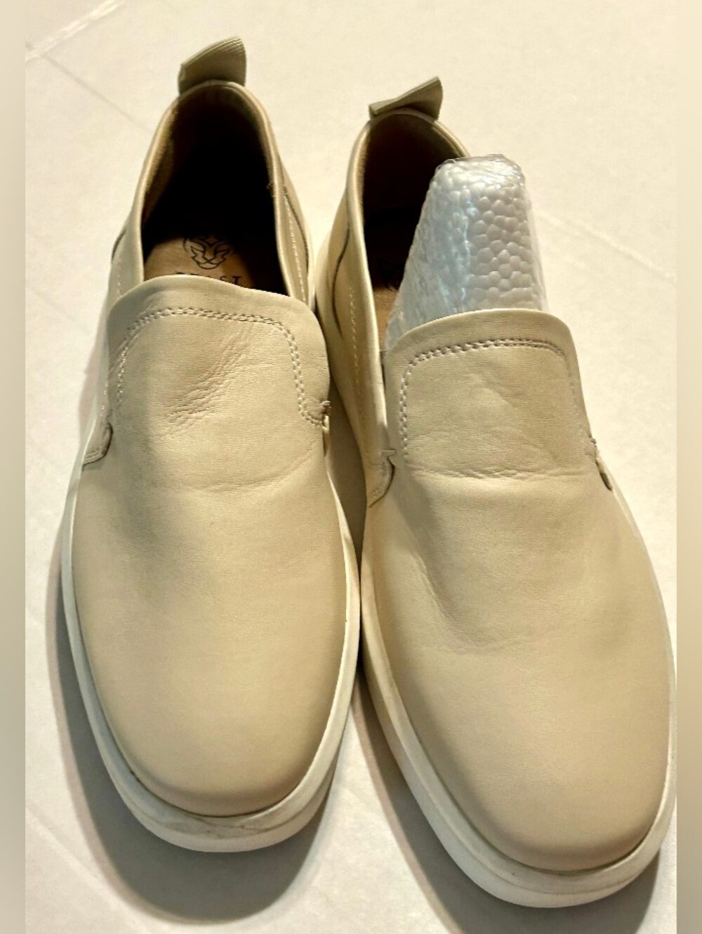 BEAST FASHION Cream Leather Slip-On Loafers
